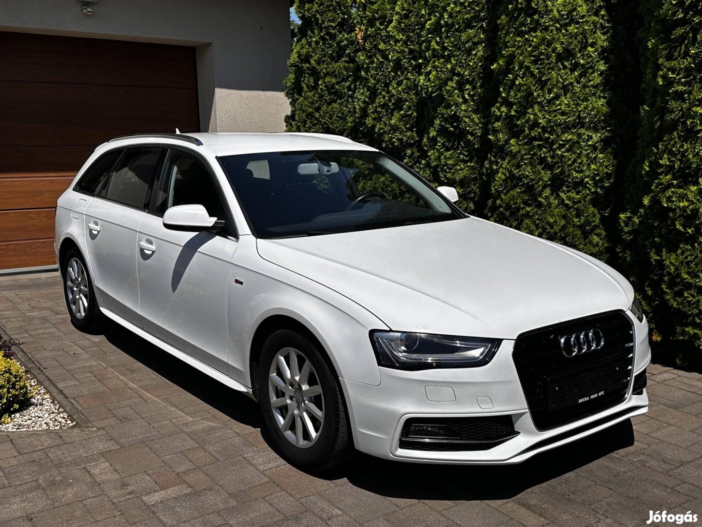 AUDI A4 Avant 2.0 TDI S-line
