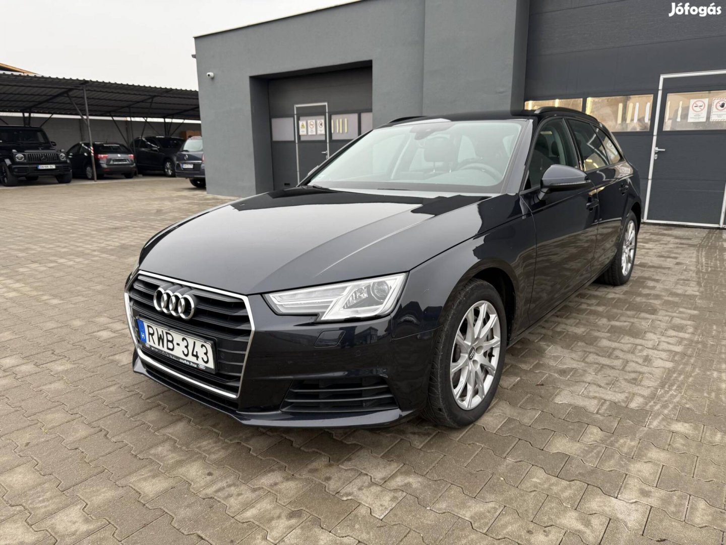 AUDI A4 Avant 2.0 TDI Sport S-tronic