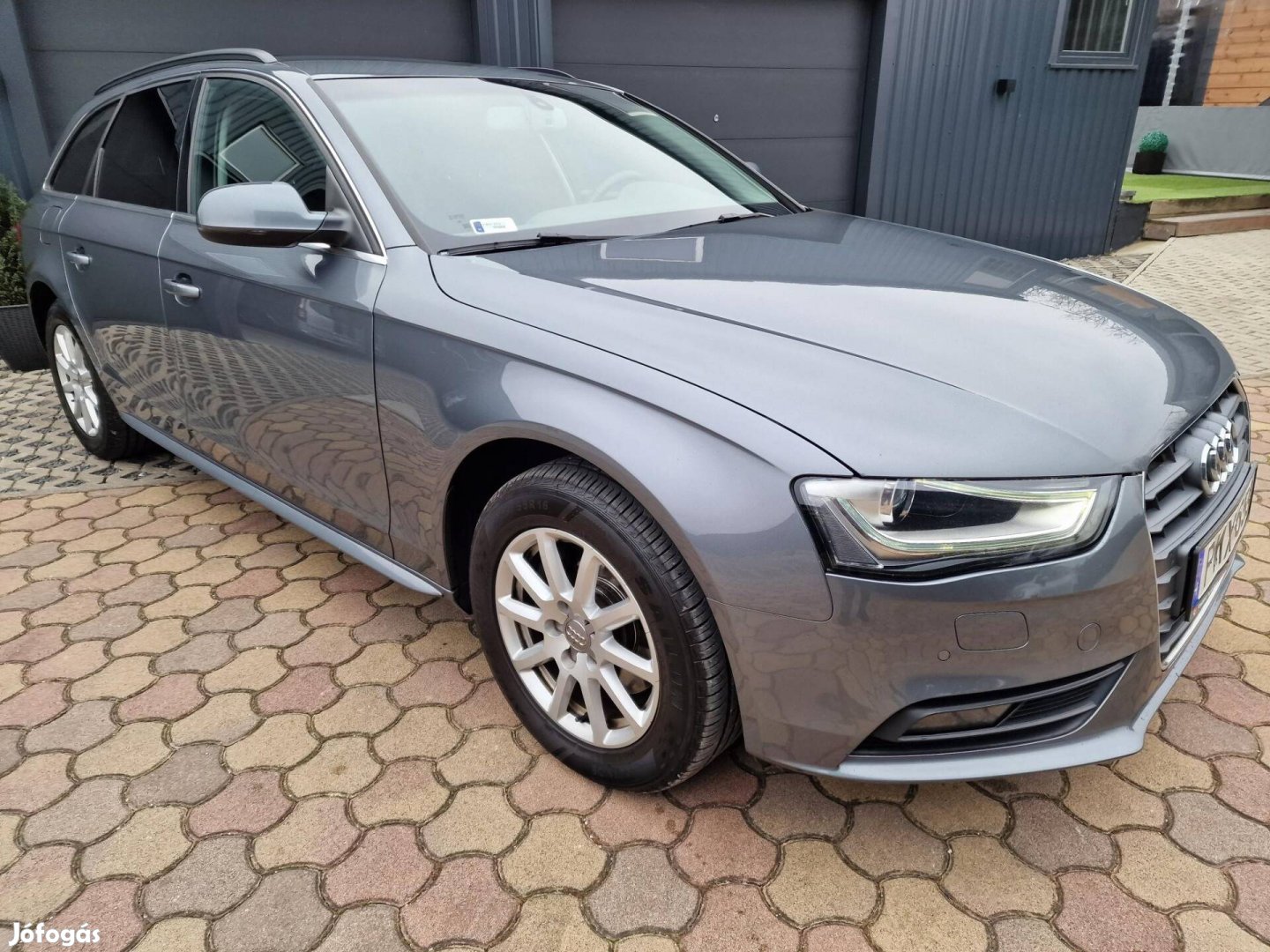 AUDI A4 Avant 2.0 TDI Új Gumik!! Gyönyörű ! KM...