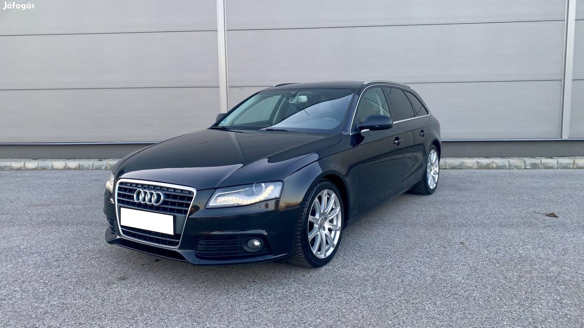 AUDI A4 Avant 2.0 TDI multitronic Distronic. ül...