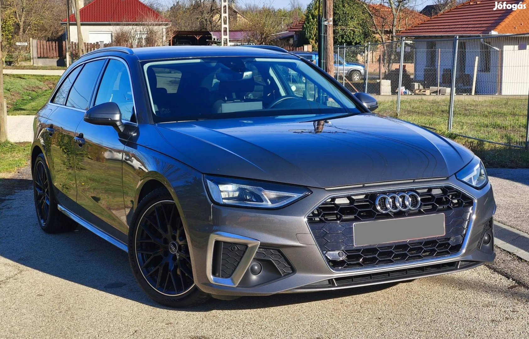 AUDI A4 Avant 35 TDI S line S-tronic S-LINE!!!...