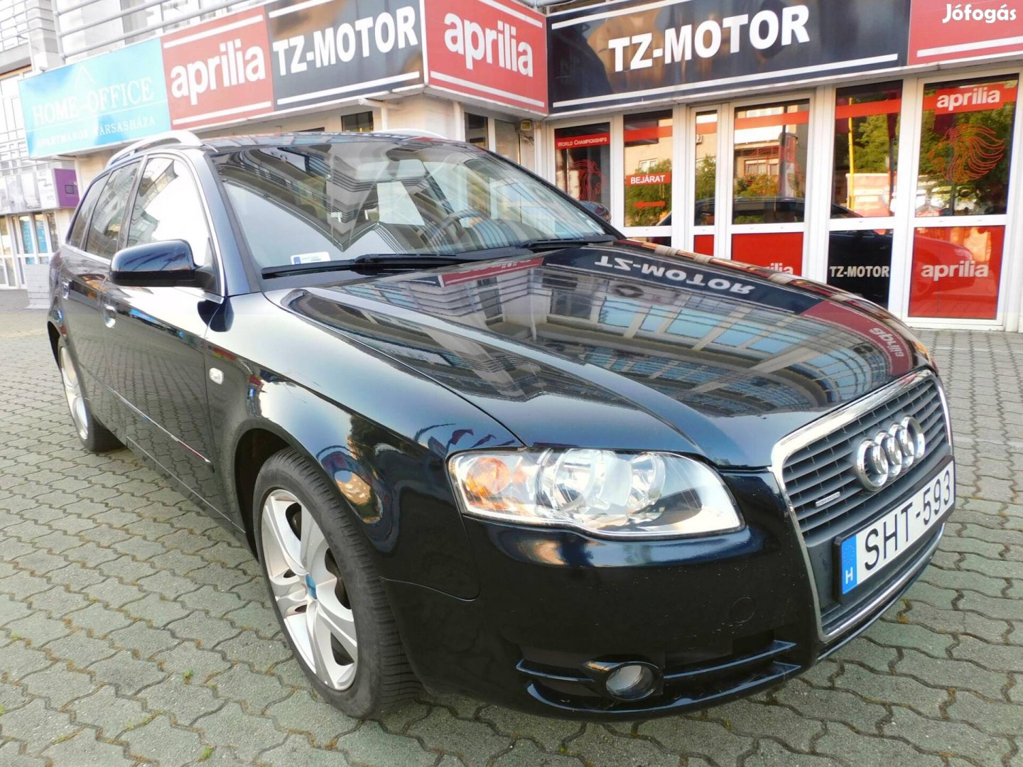AUDI A4 Avant 3.0 V6 TDI DPF quattro Tiptronic...