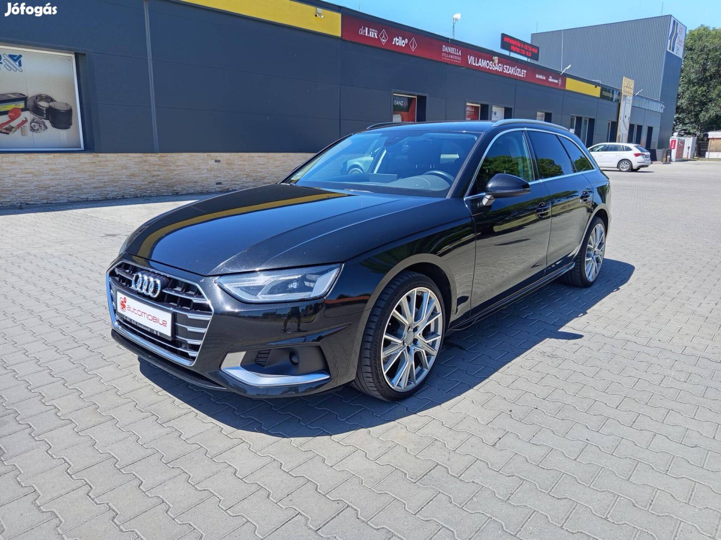 AUDI A4 Avant 40 TDI Advanced S-tronic S-line!1...
