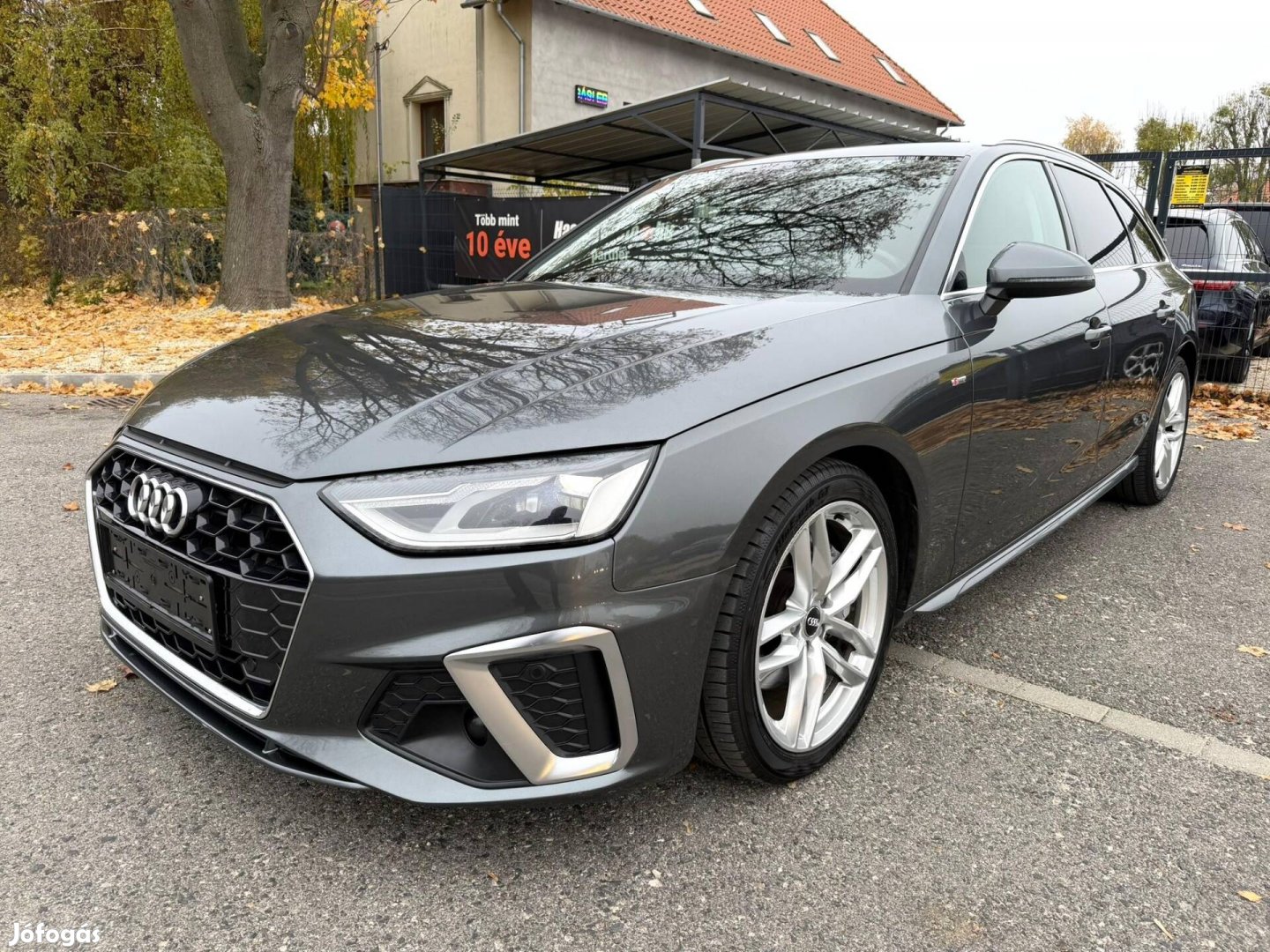 AUDI A4 Avant 40 TDI S line S-tronic Facelift!L...