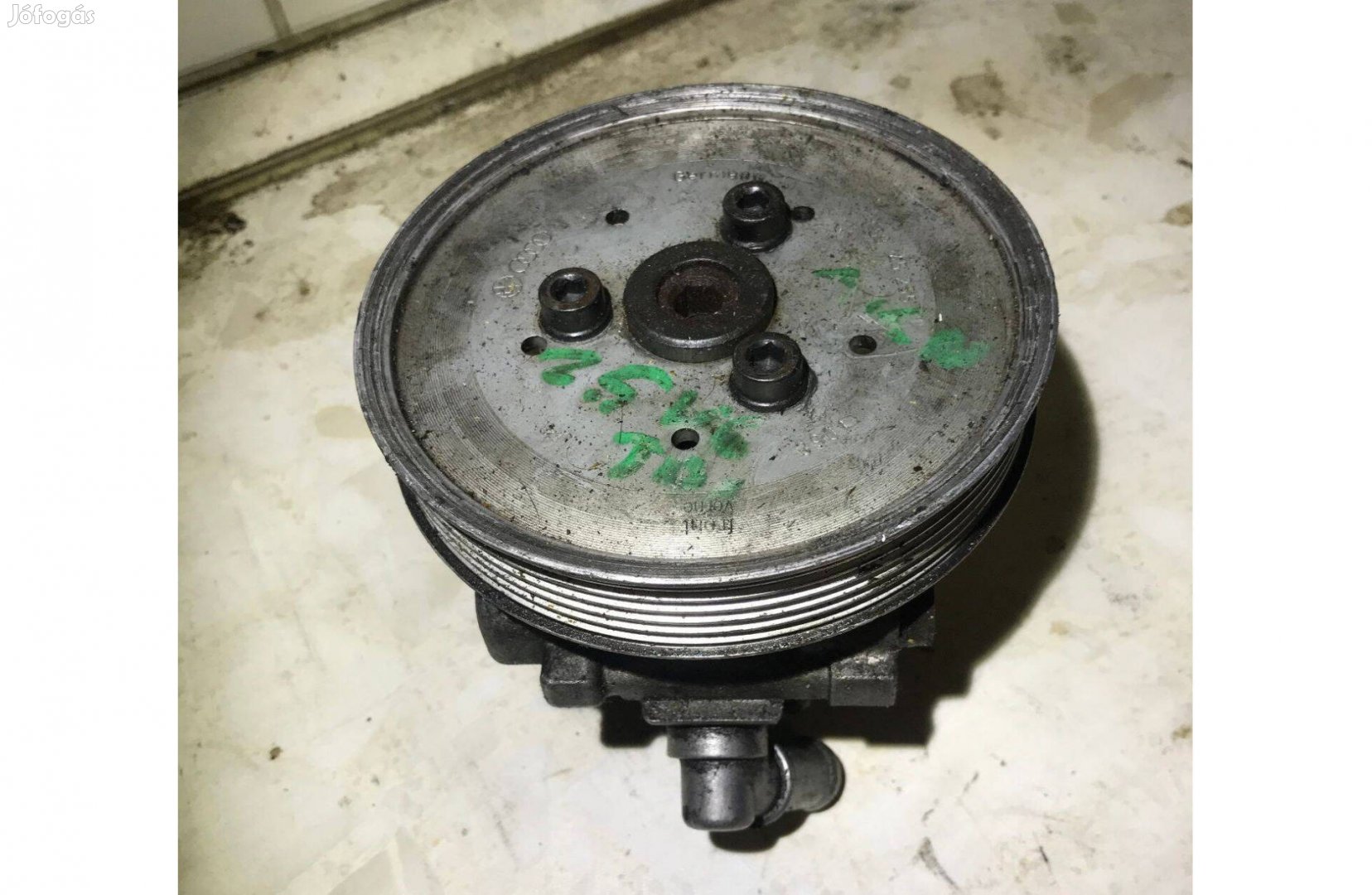 AUDI A4 B5 _ szervószivattyú 8D0 145 177 D