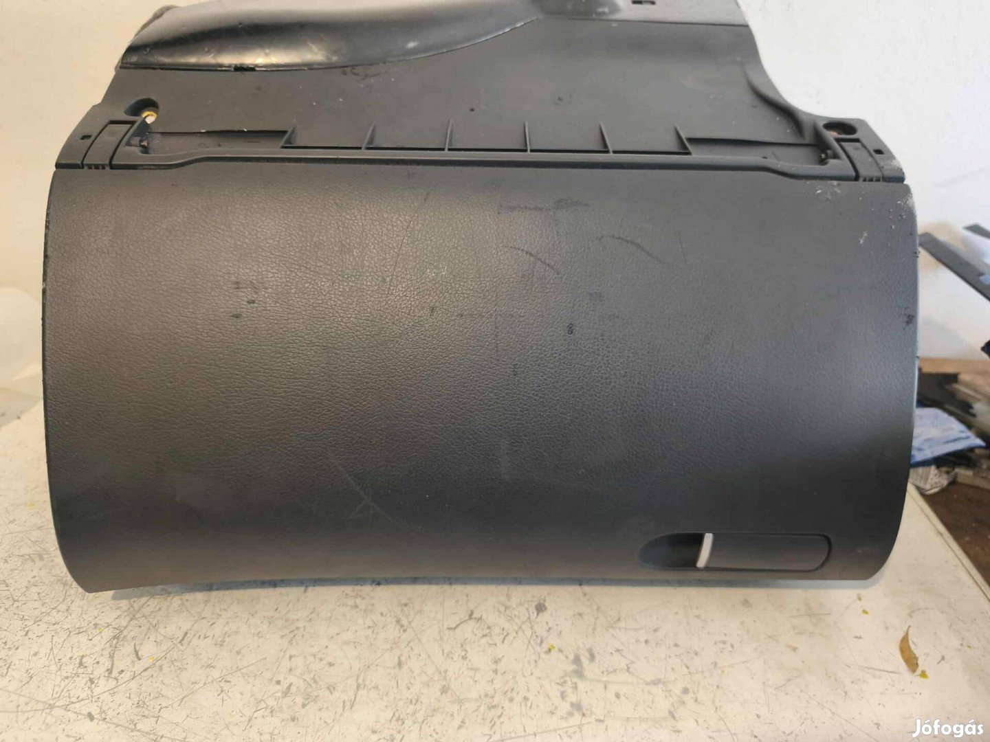 AUDI A4 B6 , B7 Kesztyűtartó