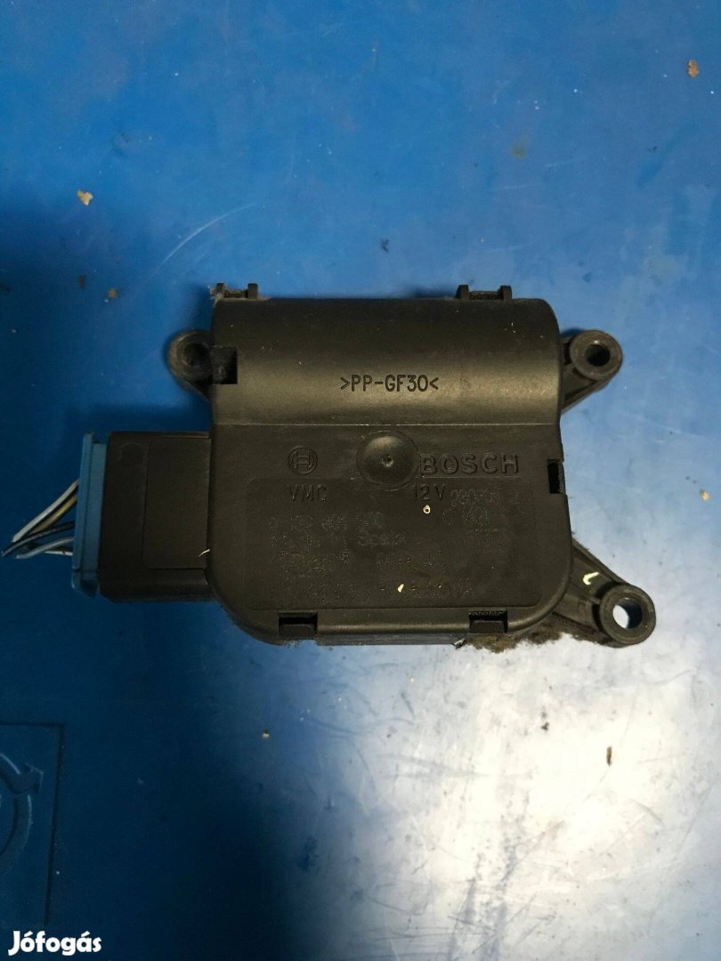 AUDI A4 B6 - fűtés állító motor 8E1 820 511 A