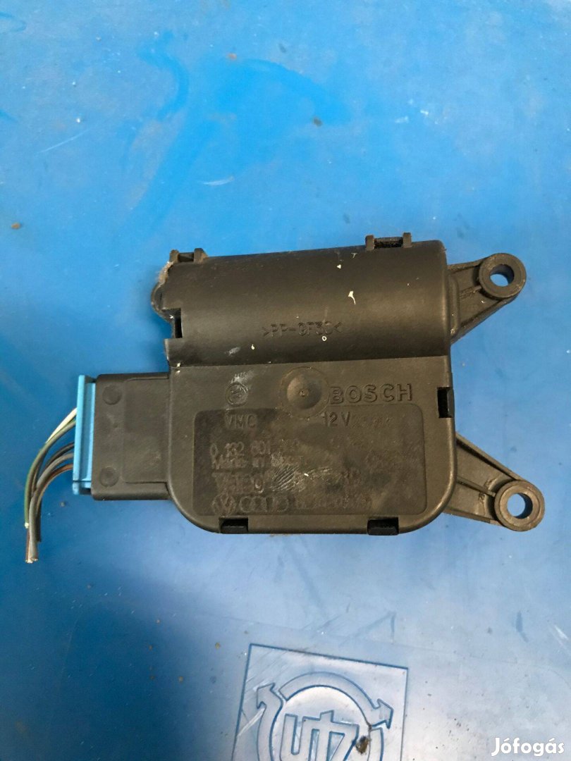 AUDI A4 B6 _ fűtés állító motor 8E1 820 511 B