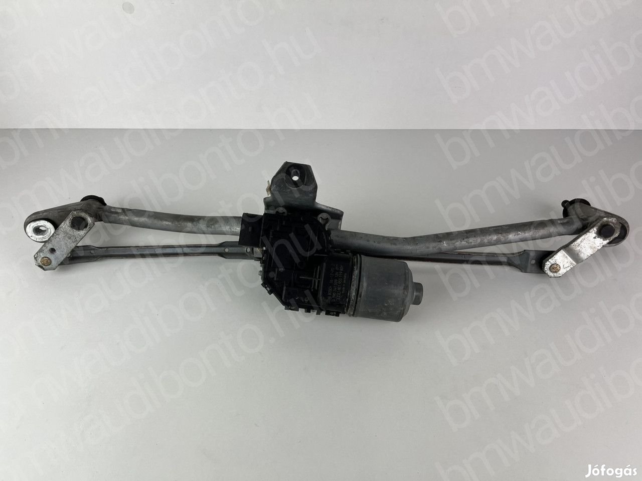 AUDI A4 B7 (8EC) Első ablaktörlő szerkezet motorral (komplett)