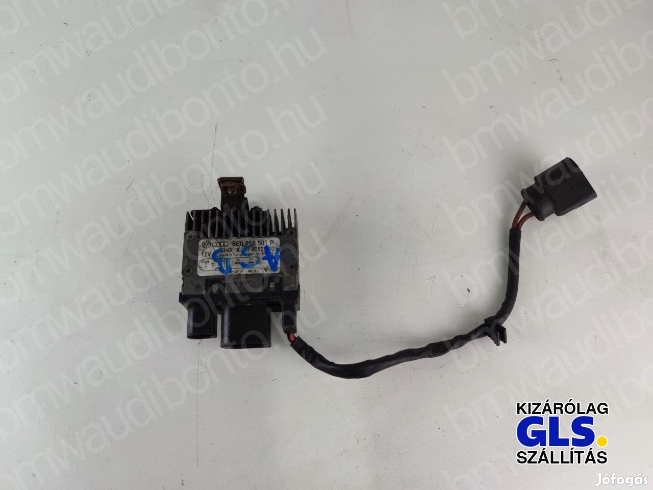 AUDI A4 B7 (8EC) Hűtőventilátor vezérlő modul (8E0959501P)
