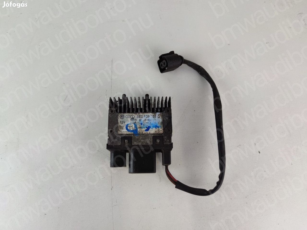 AUDI A4 B7 (8EC) Hűtőventilátor vezérlő modul (8E0959501Q)