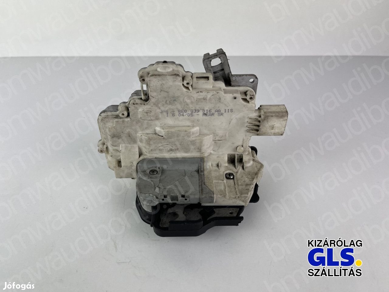 AUDI A4 B7 (8EC) Jobb hátsó ajtó zár (8E0839016AA)