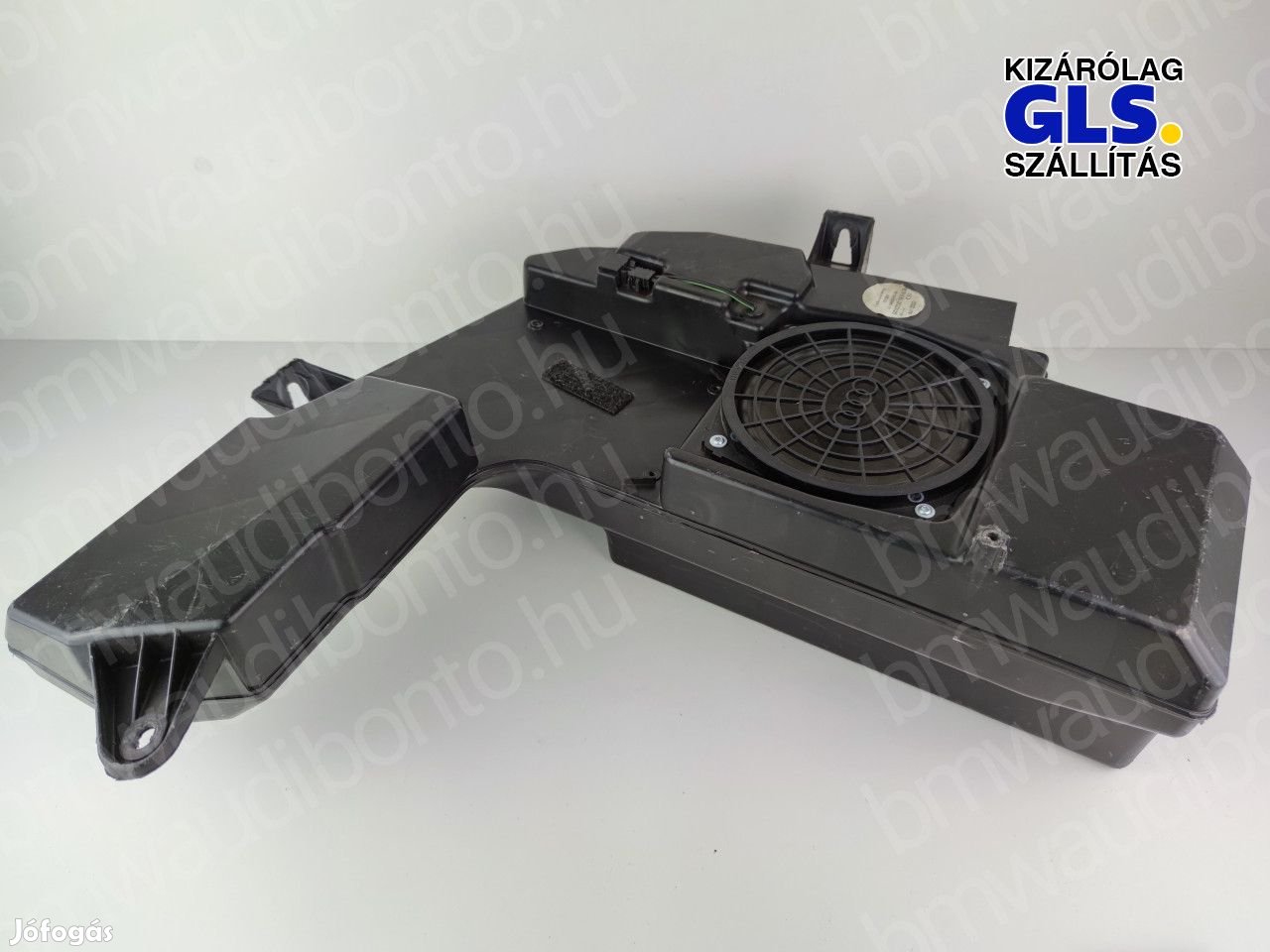 AUDI A4 B7 (8EC) Mélynyomó hangszóró (8E9035382D)