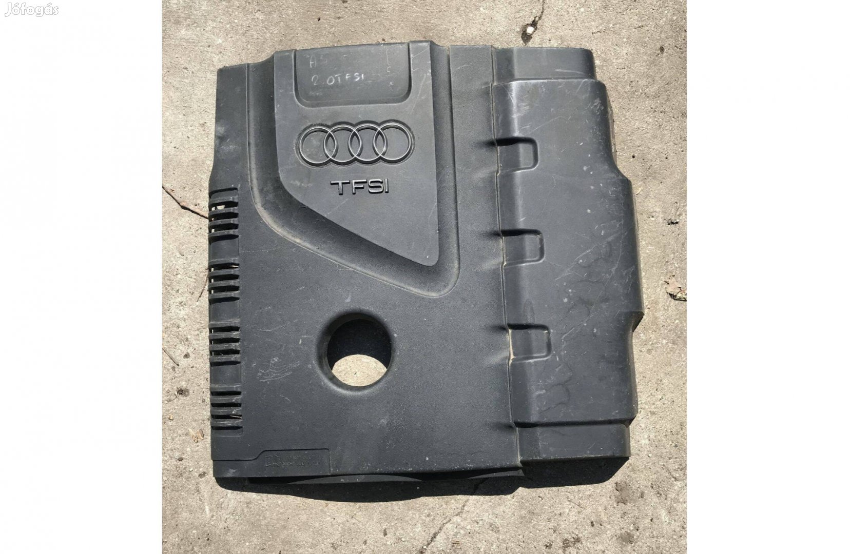 AUDI A4 B8 2,0 TFSI Cdnb_motorburkolat