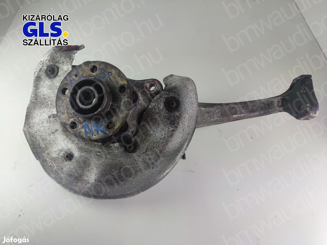 AUDI A4 B8 (8K2) 2.0 TDI Jobb első csonkállvány (8K0407254)