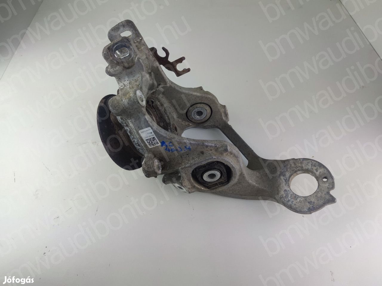 AUDI A4 B8 (8K2) 2.0 TDI Jobb hátsó csonkállvány (8R0505432F)