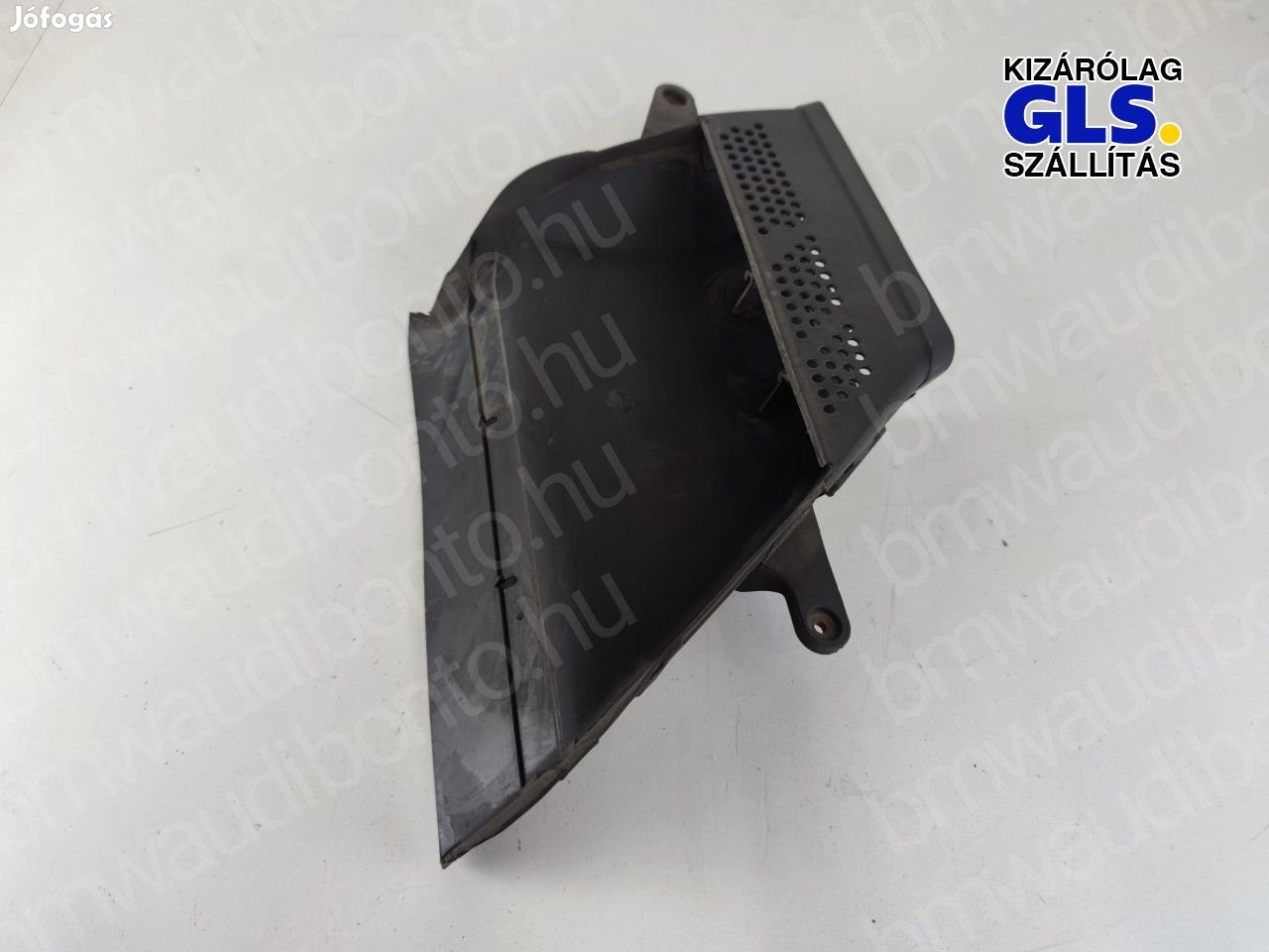AUDI A4 B8 (8K2) 2.0 TDI Légbeömlő cső (8K0129618)