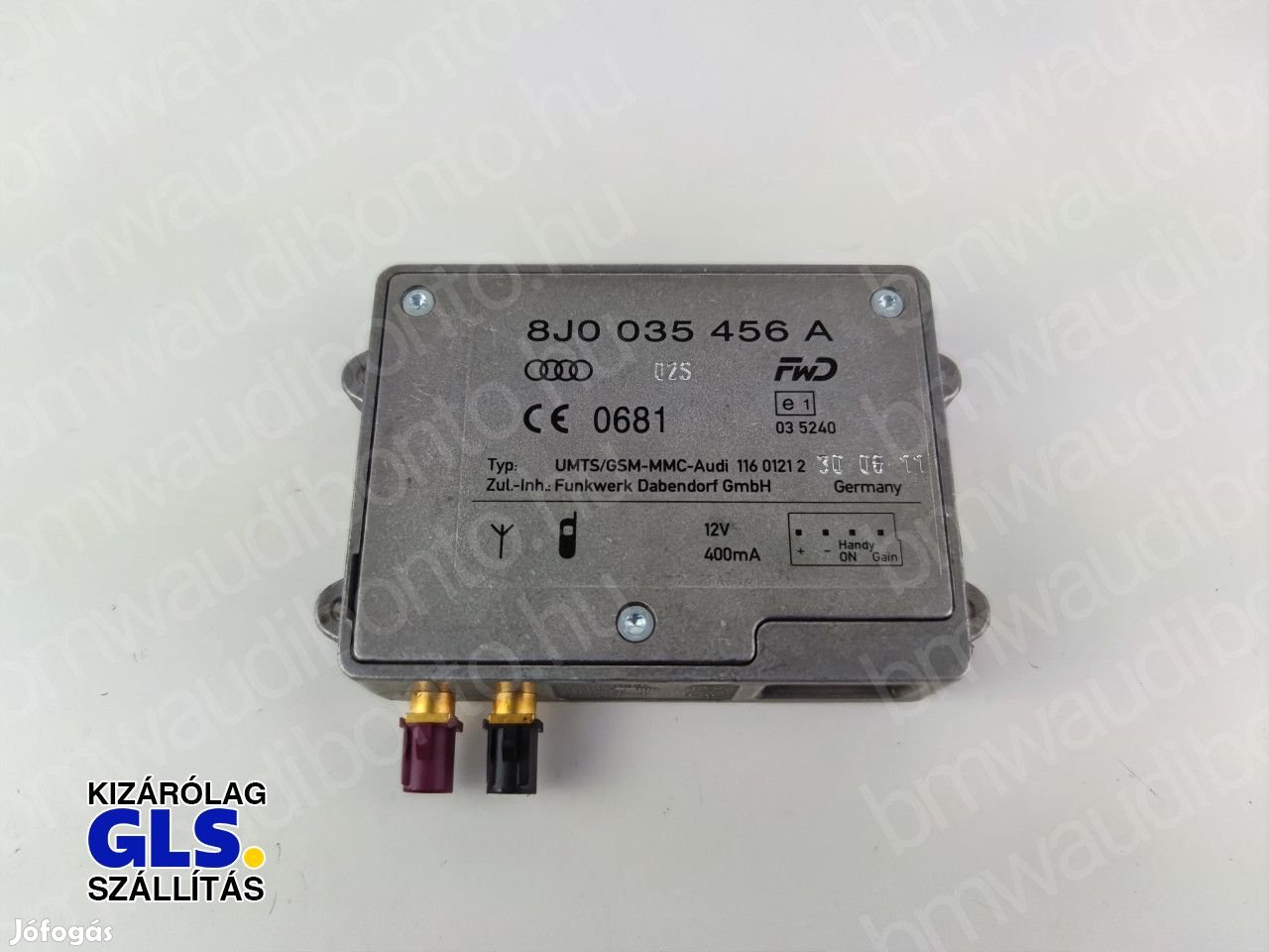 AUDI A4 B8 (8K2) Antenna erősítő (8J0035456A)