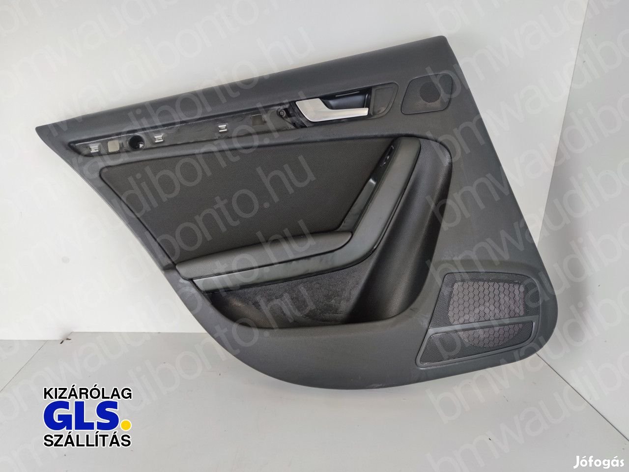 AUDI A4 B8 (8K2) Bal hátsó ajtókárpit (8K0867305)