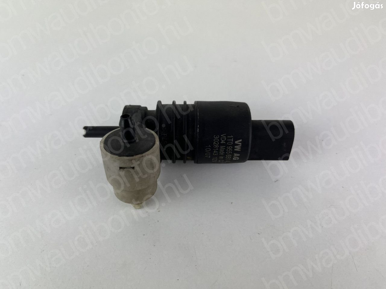 AUDI A4 B8 (8K2) Első szélvédő ablakmosó szivattyú (1T0955681A)