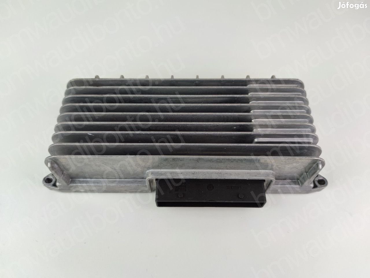 AUDI A4 B8 (8K2) Erősítő (8T0035223AH, 8T0035223AB)
