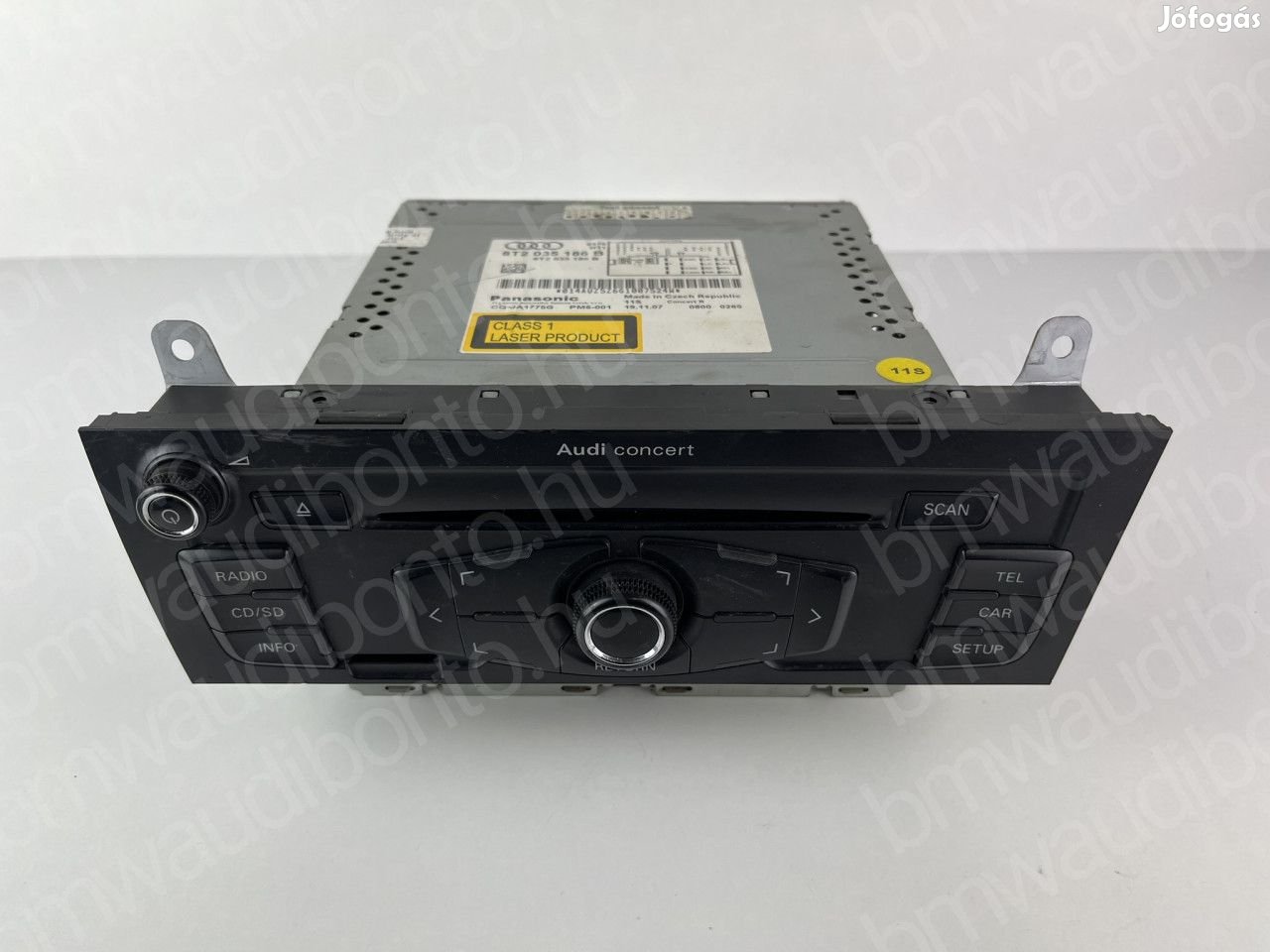 AUDI A4 B8 (8K2) HiFi Audio hangvezérlő egység (Rádió / CD)