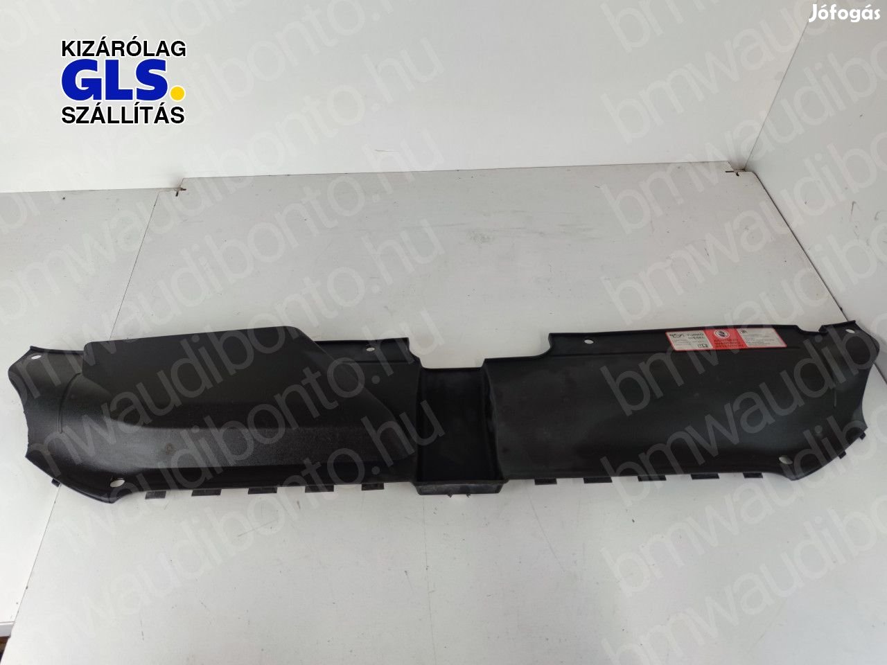 AUDI A4 B8 (8K2) Homlokfal burkolat (8K0807081)
