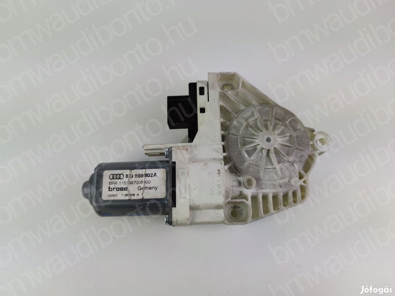 AUDI A4 B8 (8K2) Jobb első ajtó ablakemelő motor (8T0959802A)