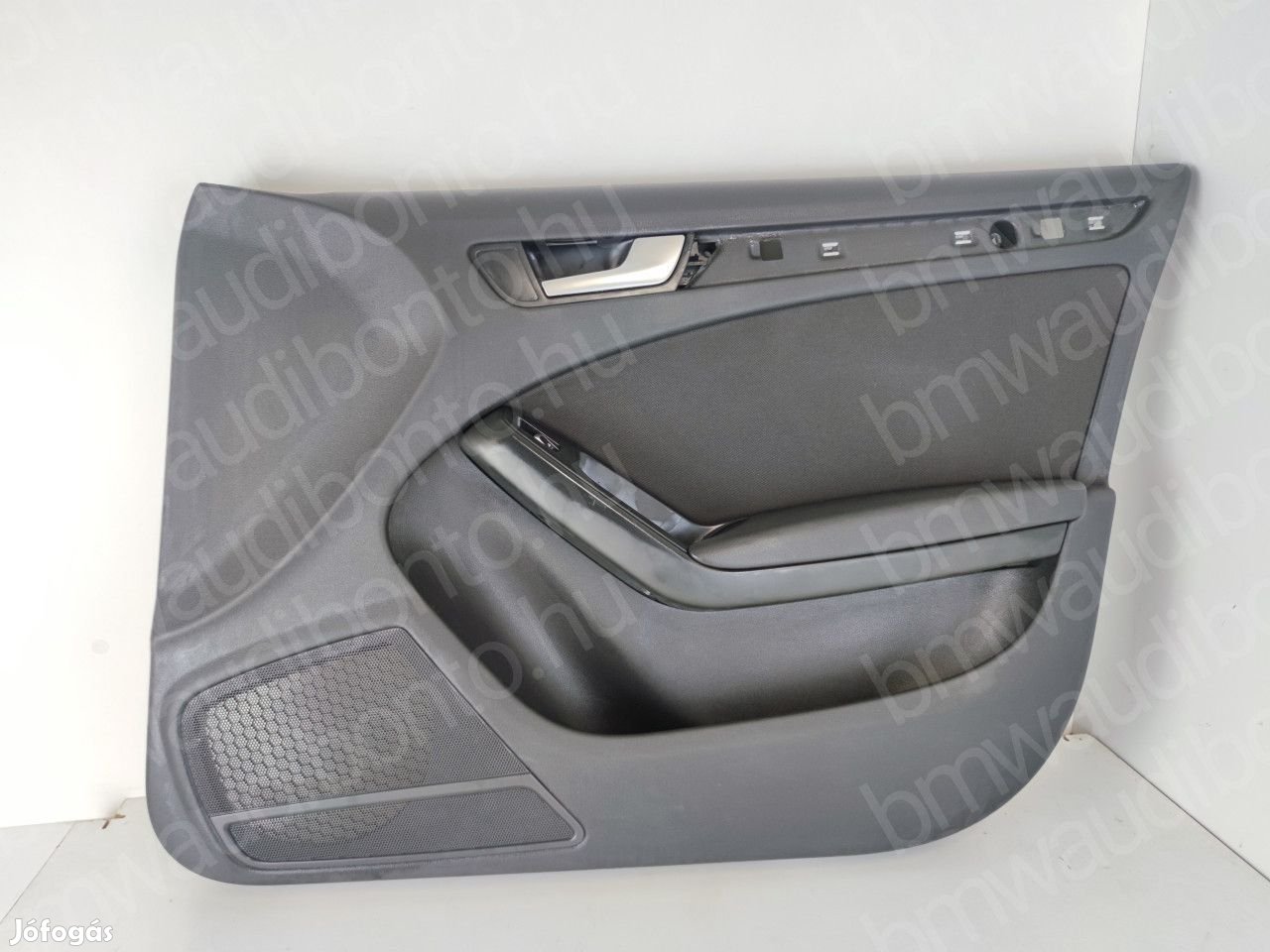 AUDI A4 B8 (8K2) Jobb első ajtókárpit (8K1867106)