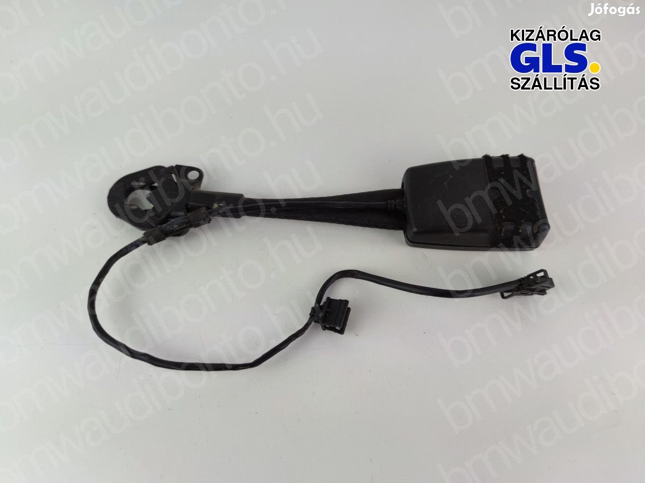 AUDI A4 B8 (8K2) Jobb első biztonsági öv csat (8K0857755)