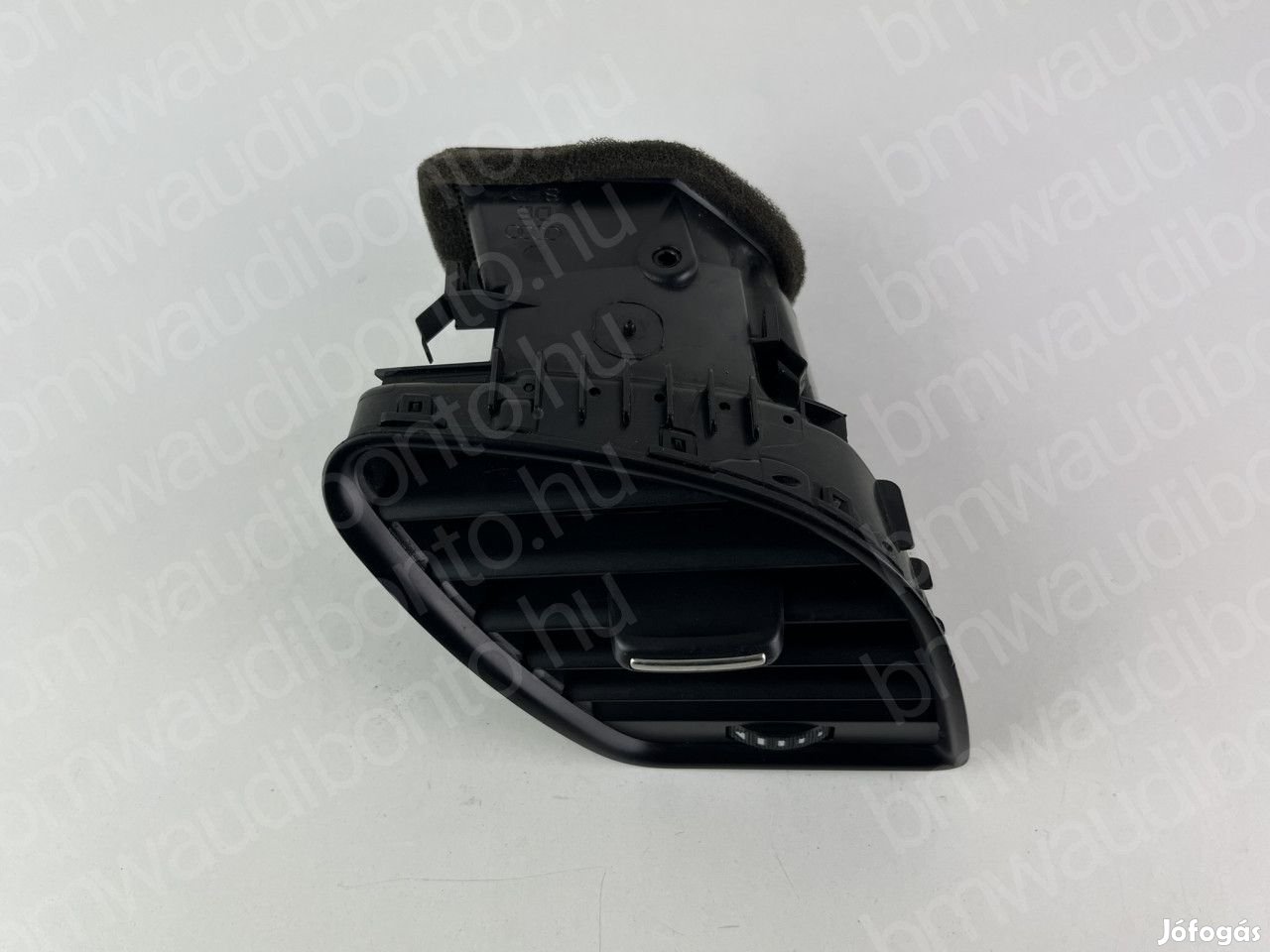 AUDI A4 B8 (8K2) Jobb műszerfal szellőzőrács (8K1820902C)