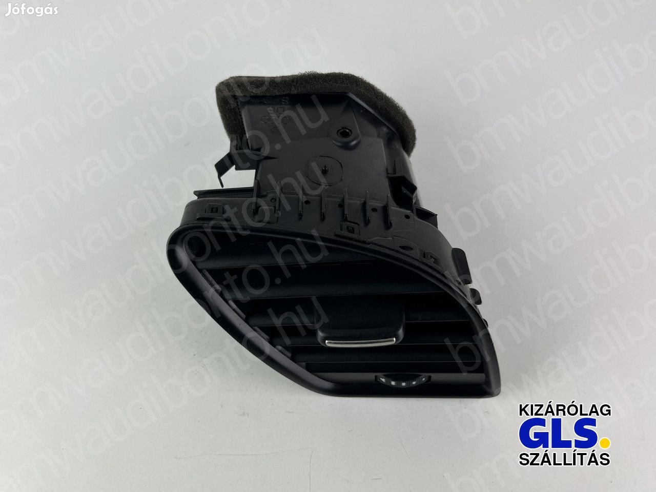 AUDI A4 B8 (8K2) Jobb műszerfal szellőzőrács (8K1820902C)