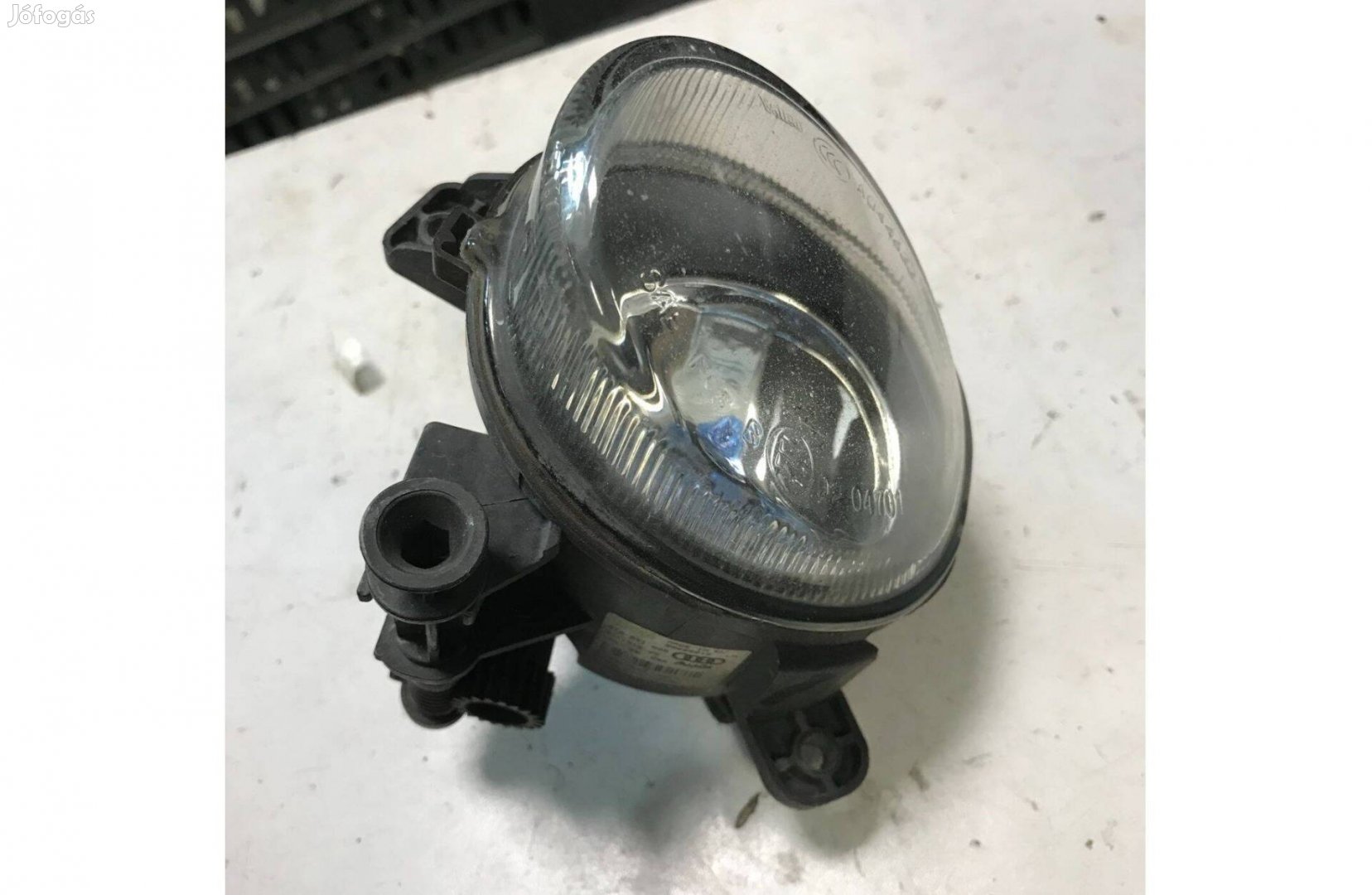 AUDI A4 B8 / bal első ködlámpa 8T0 941 699