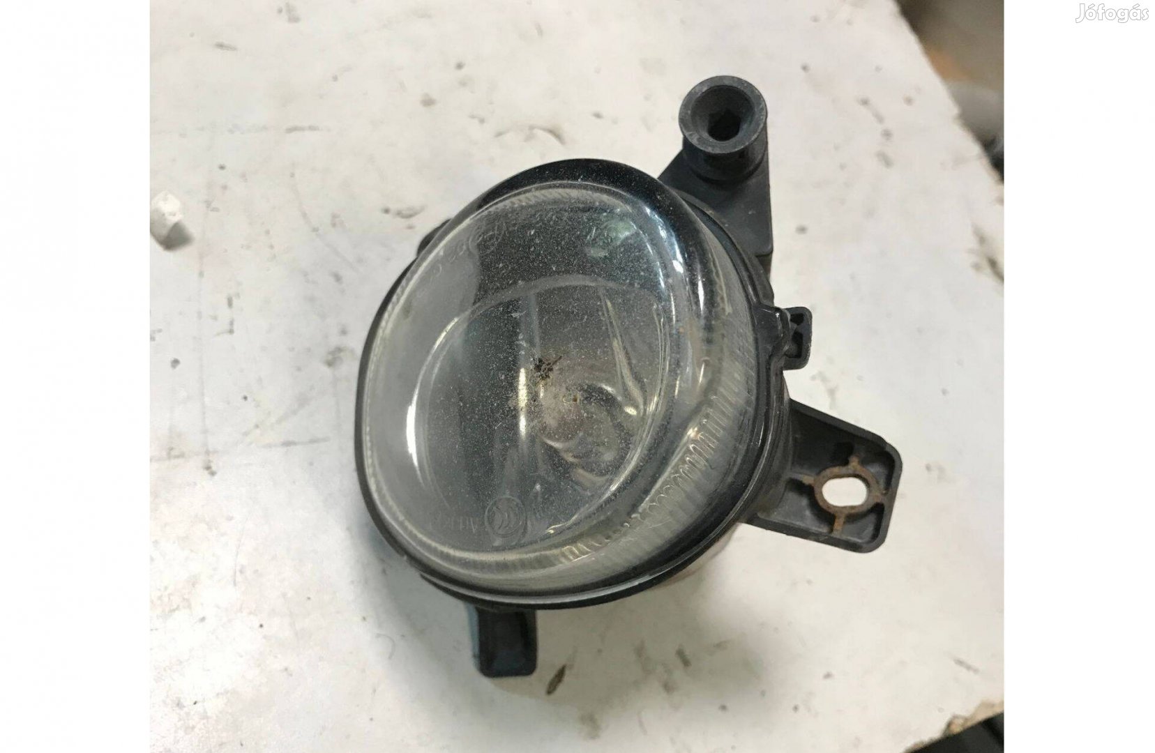 AUDI A4 B8 bal első ködlámpa 8T0 941 699