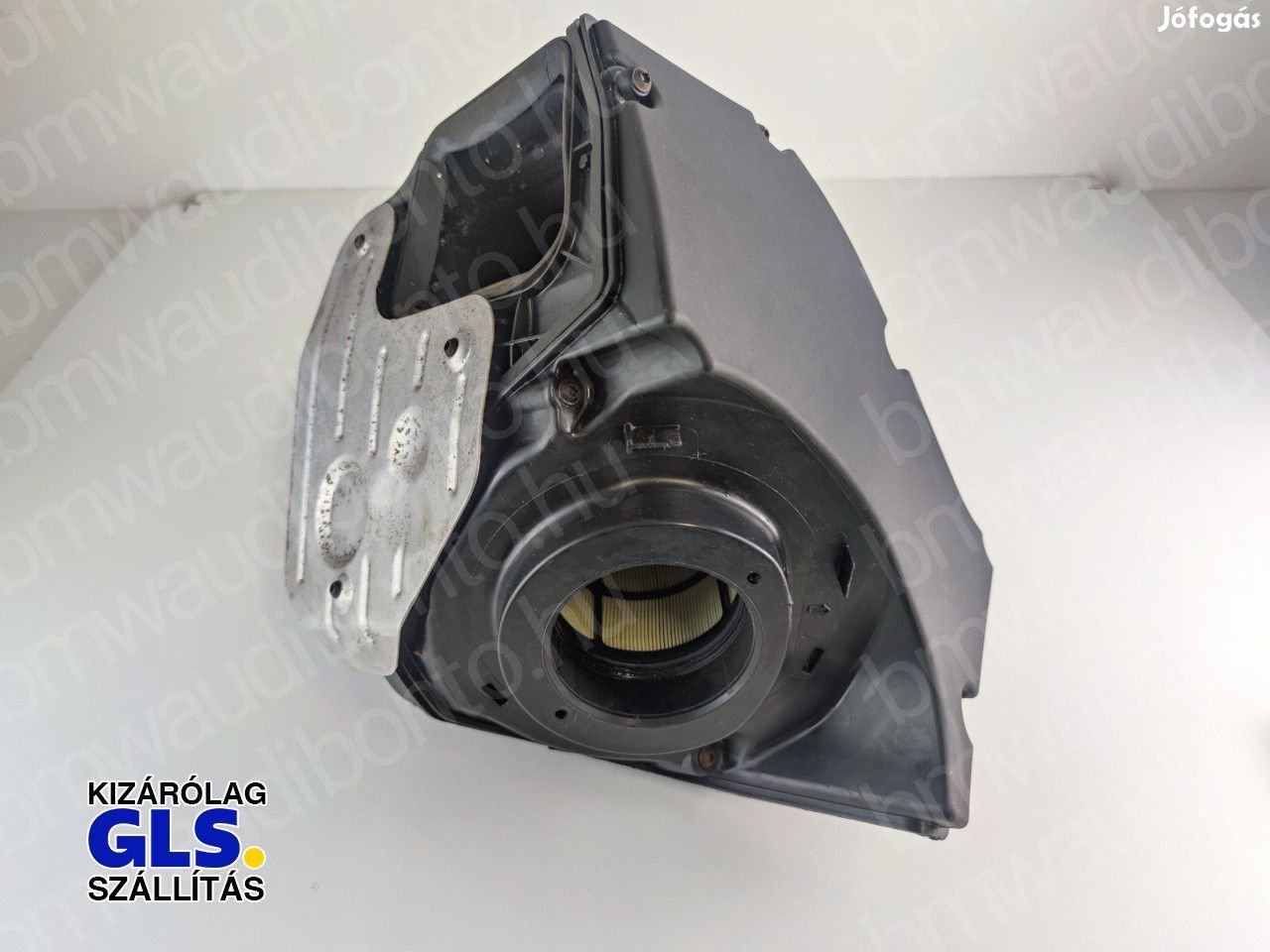 AUDI A4 B9 (8W2, 8WC) 2.0 TDI Légszűrő ház (8W0133835P)