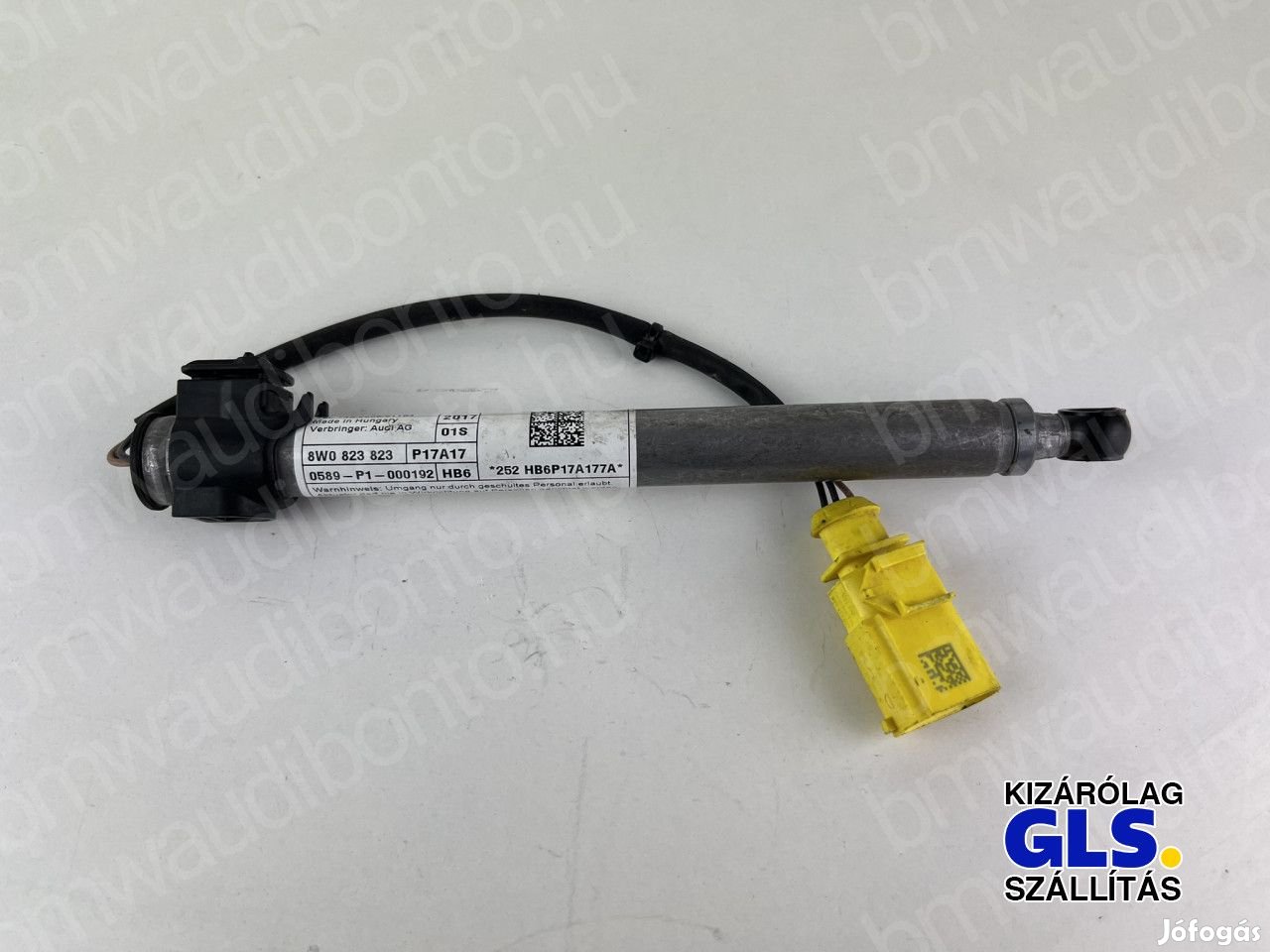 AUDI A4 B9 (8W2, 8WC) Bal első gyalogos légzsák (8W0823823)