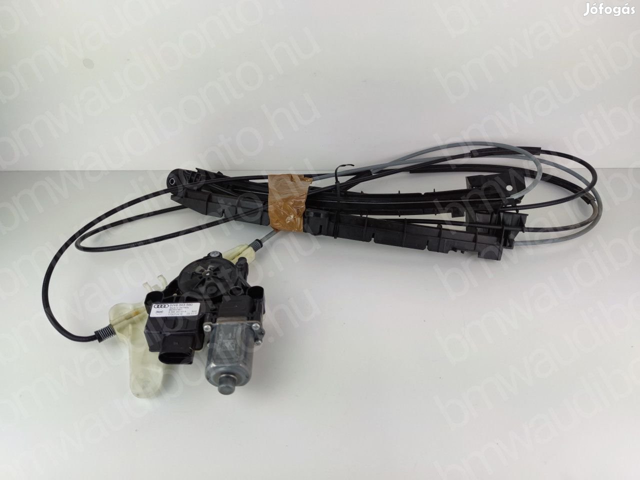 AUDI A4 B9 (8W2, 8WC) Csomagtér függöny motor (8W9863560)