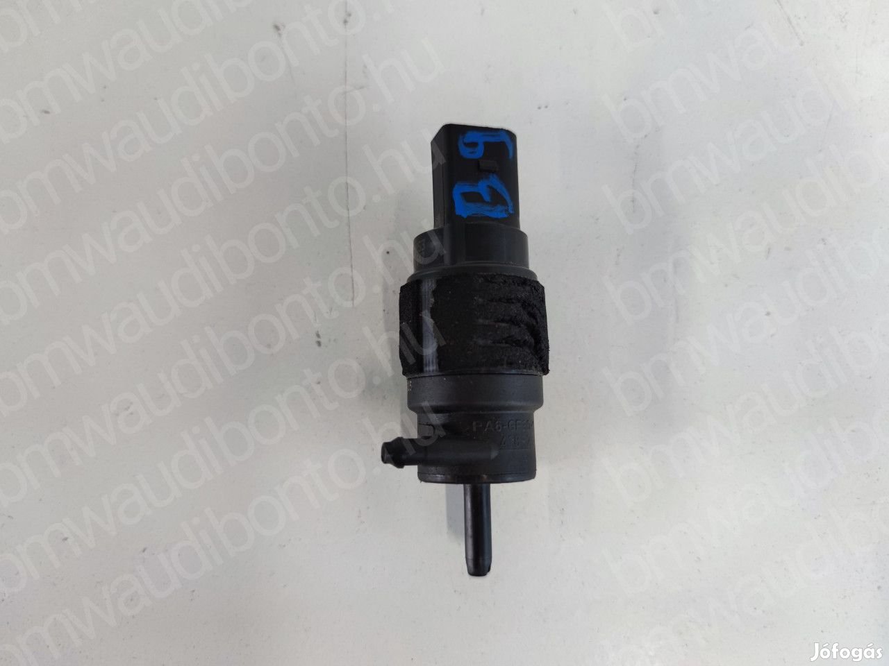 AUDI A4 B9 (8W2, 8WC) Első szélvédő ablakmosó szivattyú (8K5955647)