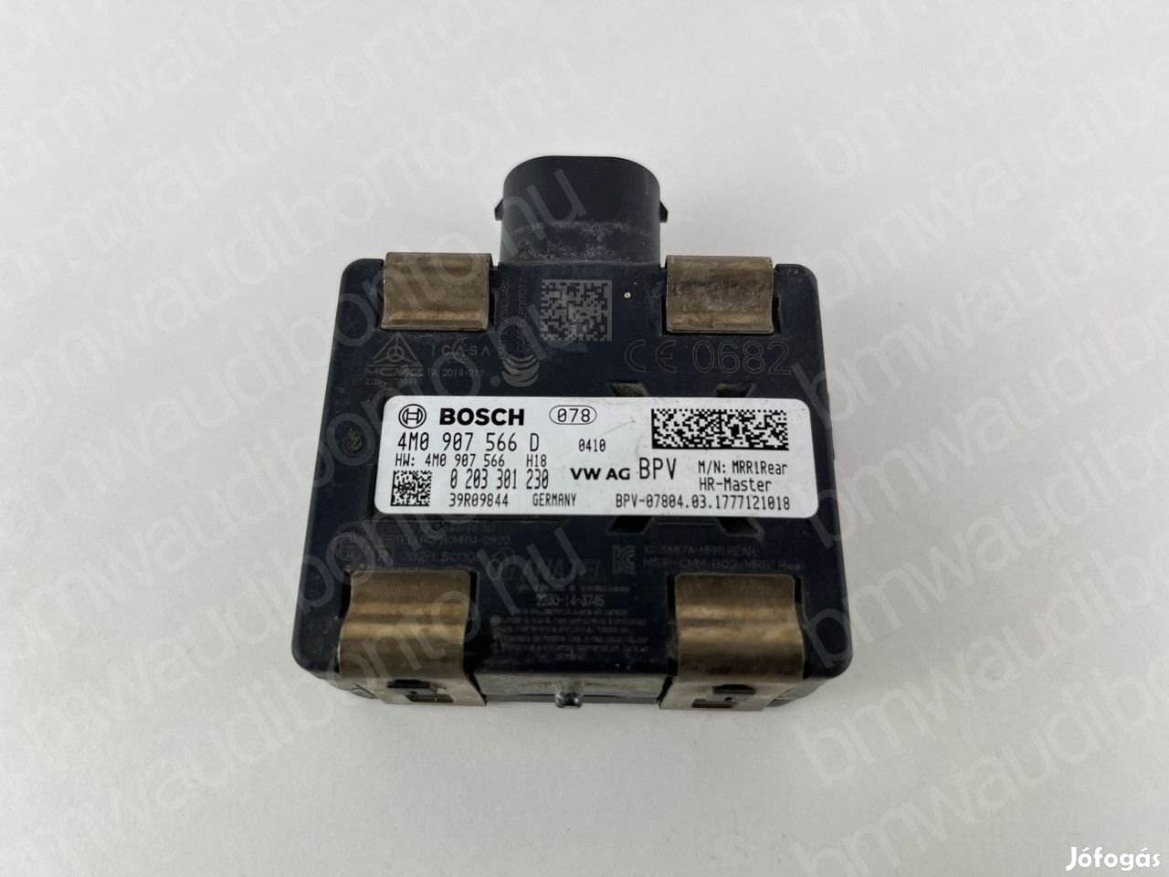 AUDI A4 B9 (8W2, 8WC) Holttér érzékelő (4M0907566D)