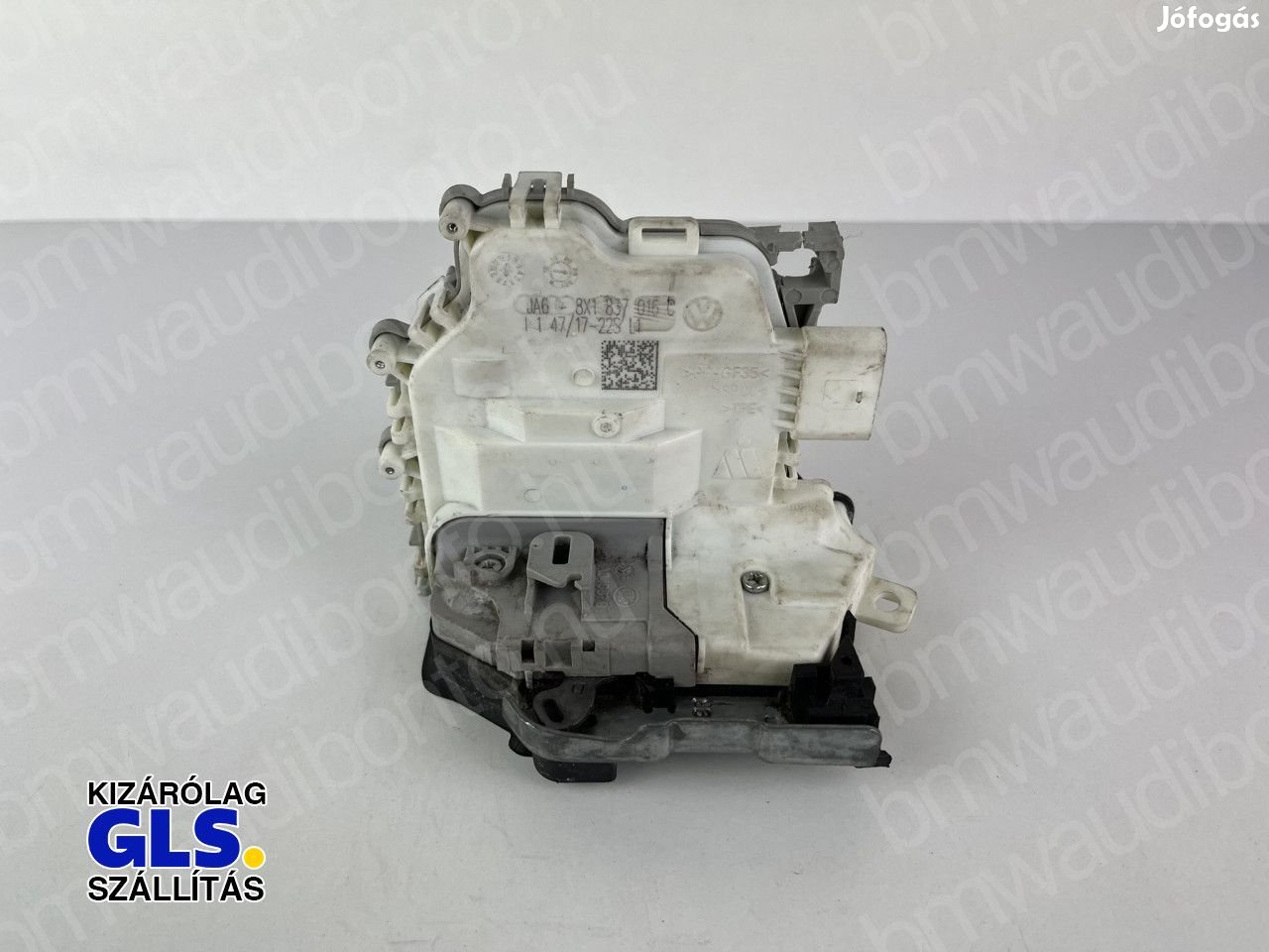 AUDI A4 B9 (8W2, 8WC) Jobb első ajtó zár (8X1837016C)
