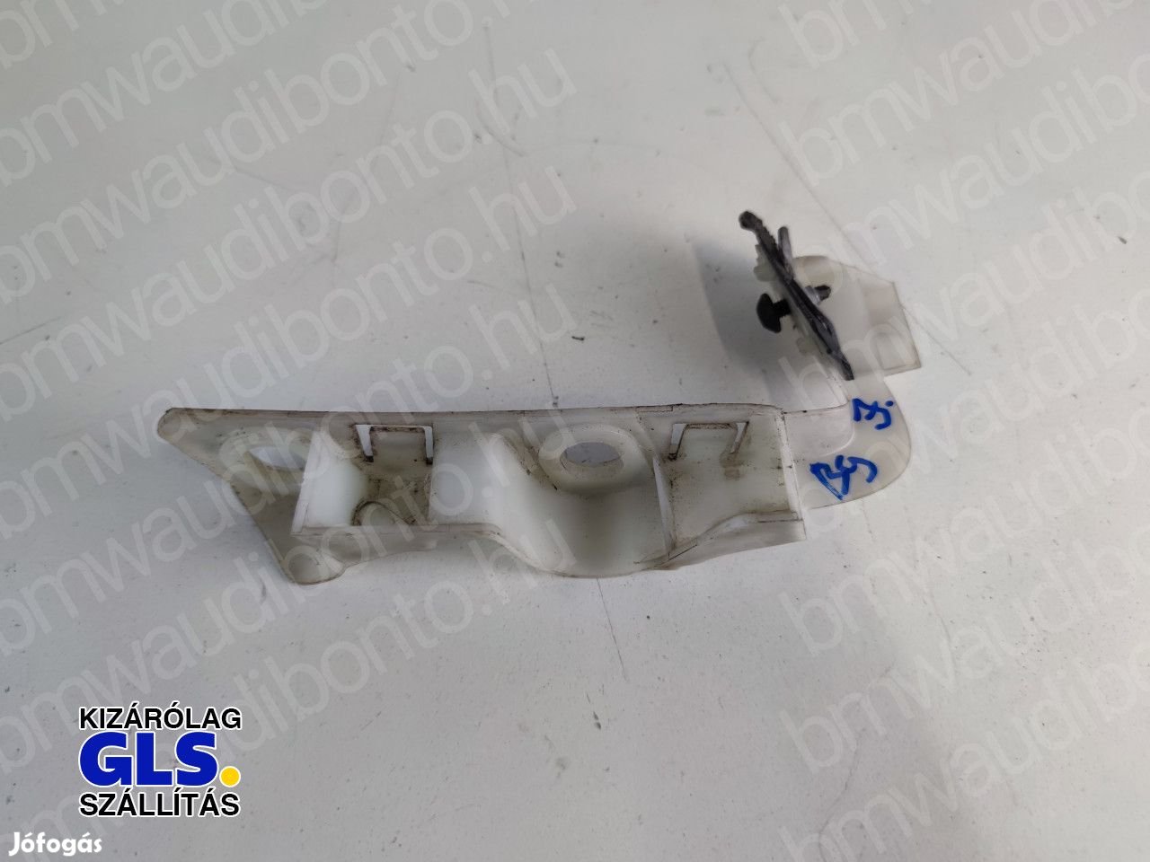 AUDI A4 B9 (8W2, 8WC) Jobb első lökhárító tartó (műanyag) (8W0807284)