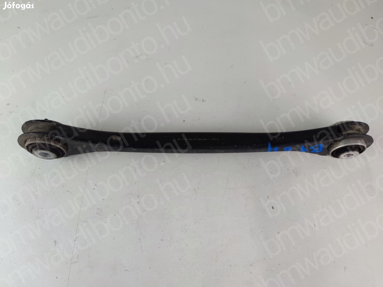 AUDI A4 B9 (8W2, 8WC) Jobb hátsó tengely keresztlengőkar (4M0505425D)