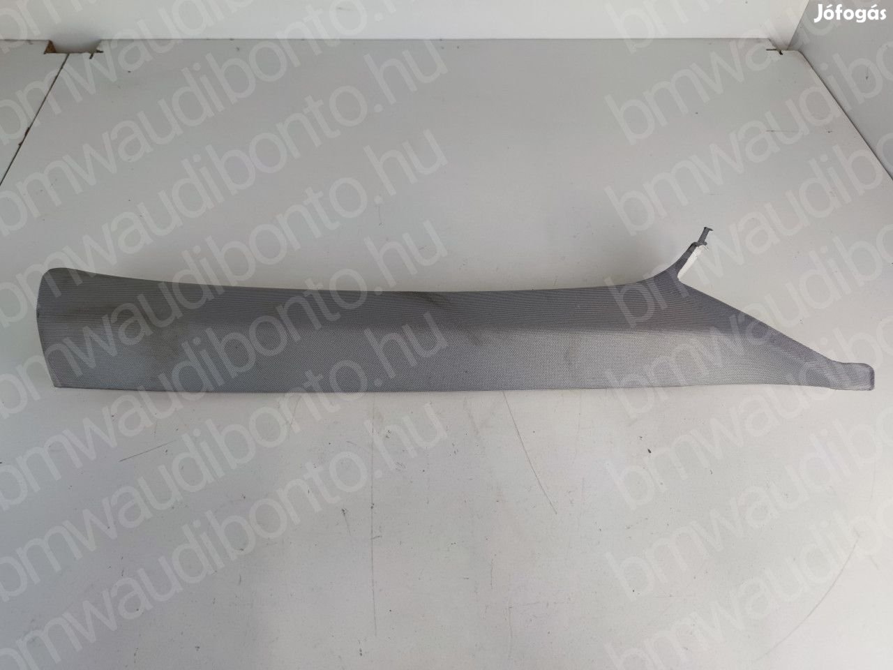 AUDI A4 B9 (8W2, 8WC) Jobb szélvédő díszléc (8W0867234)