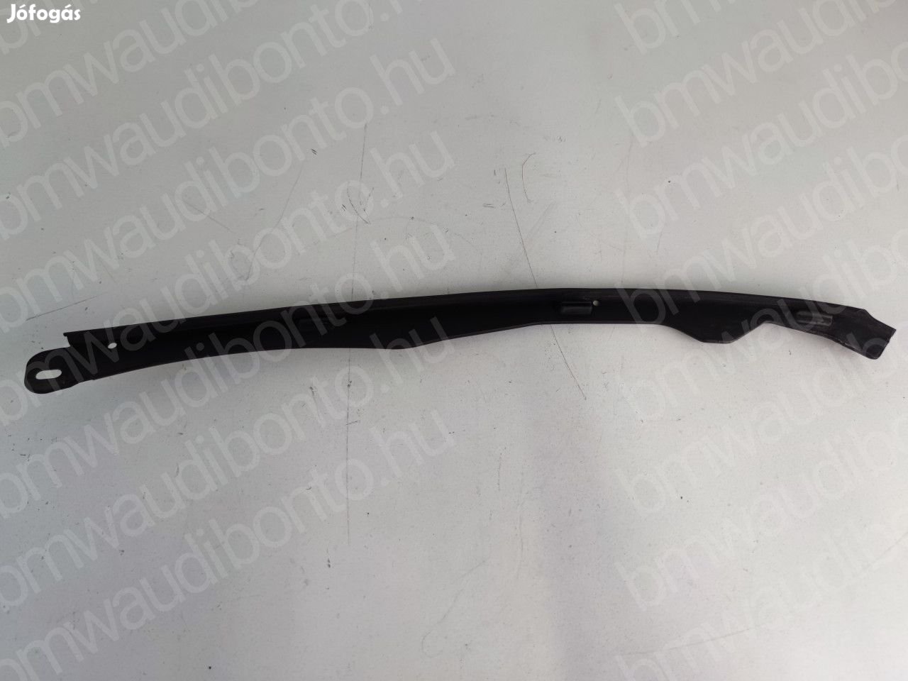 AUDI A4 B9 (8W2, 8WC) Motorháztető szigetelés (8W0823125)