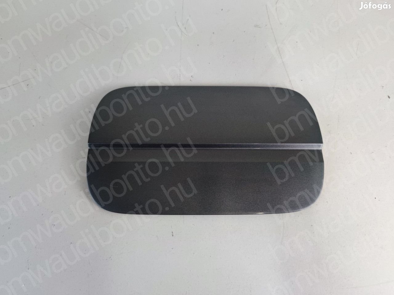 AUDI A4 B9 (8W2, 8WC) Tankajtó borítás (8W0809907)