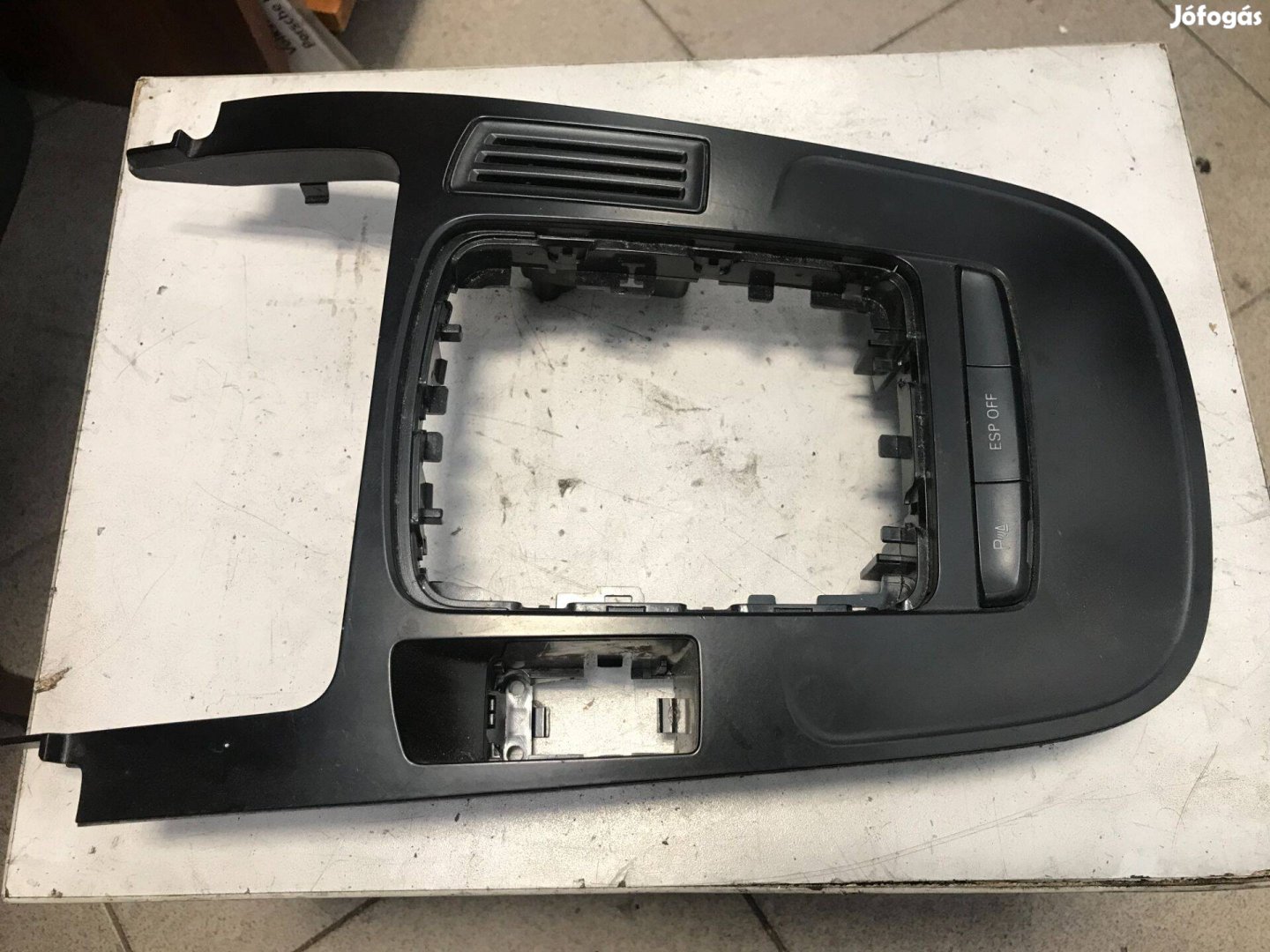 AUDI A5 8T - középkonzol keret 8K0 864 261