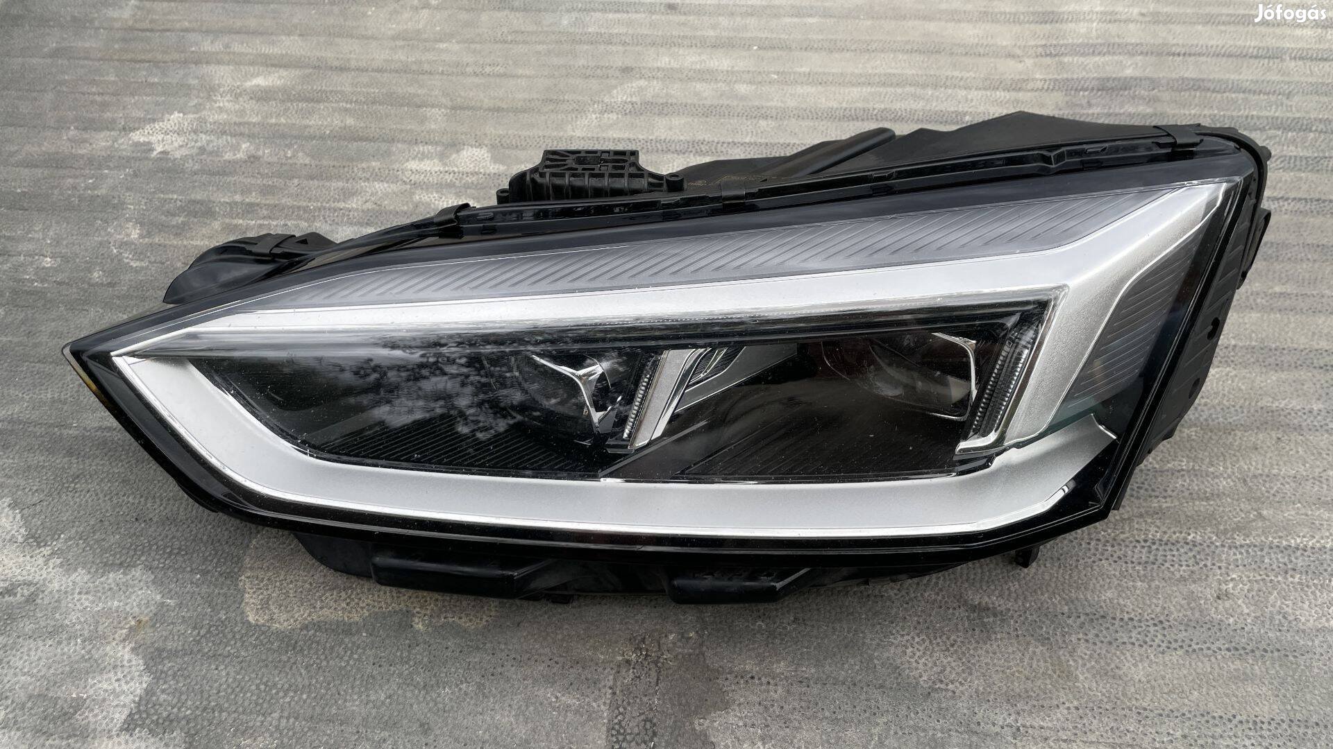 AUDI A5 Full LED Matrix bal első fényszóró 8W6941035E