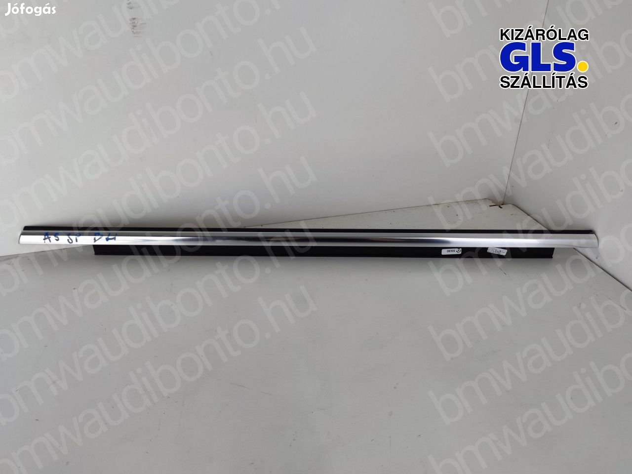 AUDI A5 Sportback (8TA) Jobb hátsó ajtó vízlehúzó gumicsík (8T8853764)