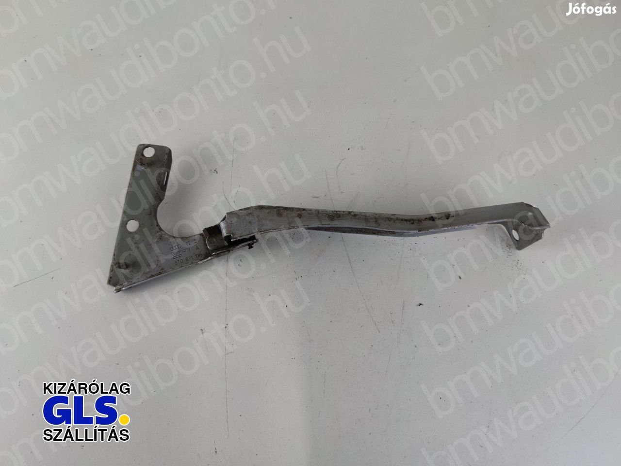 AUDI A5 (8T3) Jobb első sárvédő oldaltartó (8T0821136A)
