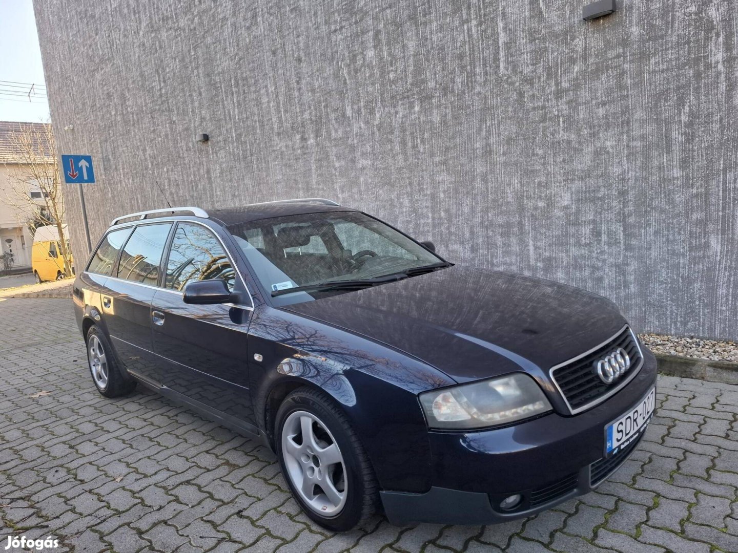 AUDI A6 2.5 TDI Business